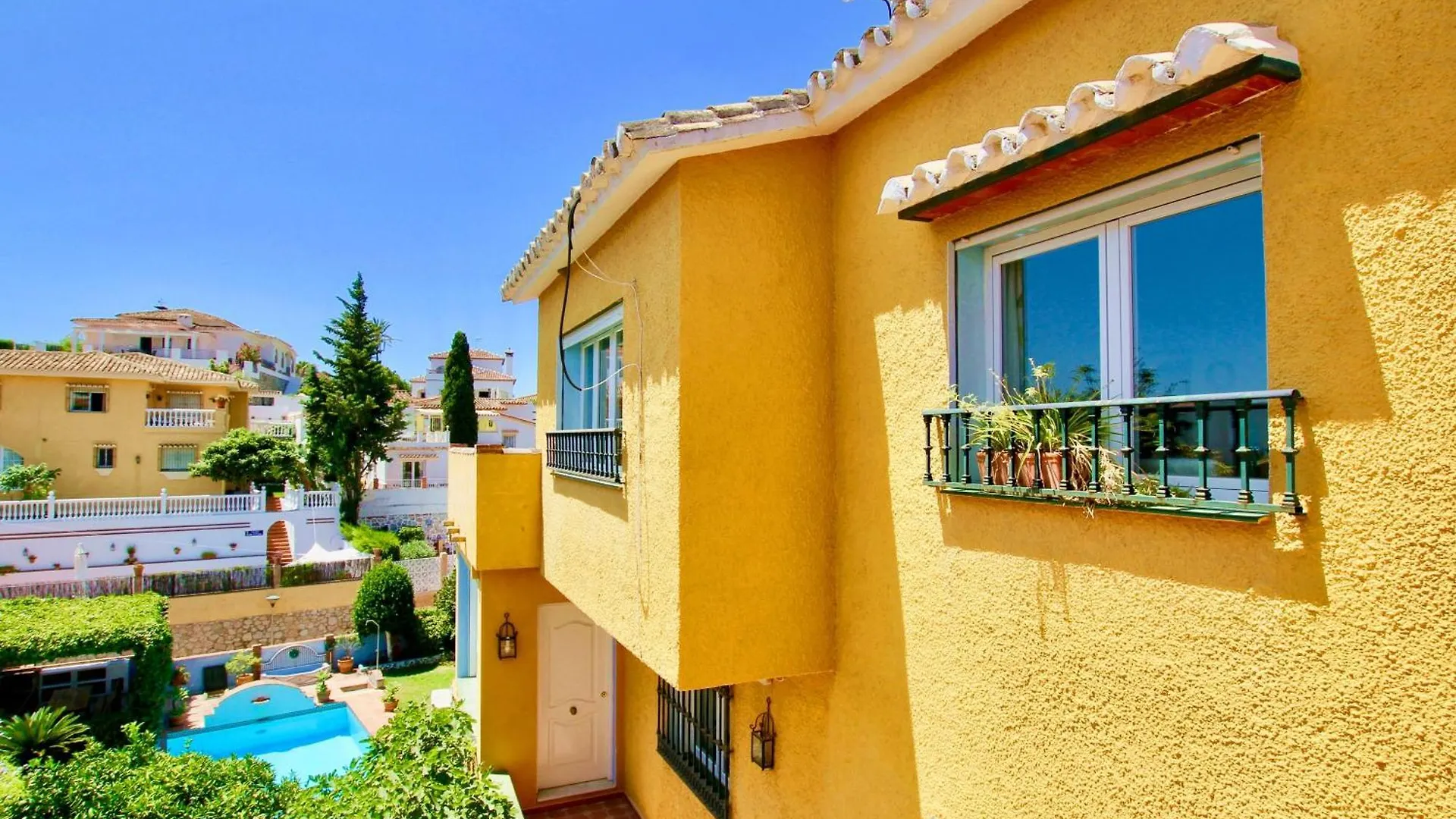 Private Pool Villa With Sea Views Near The Beach By Costarentals - Ref 249 Benalmadena 0*,  Spain