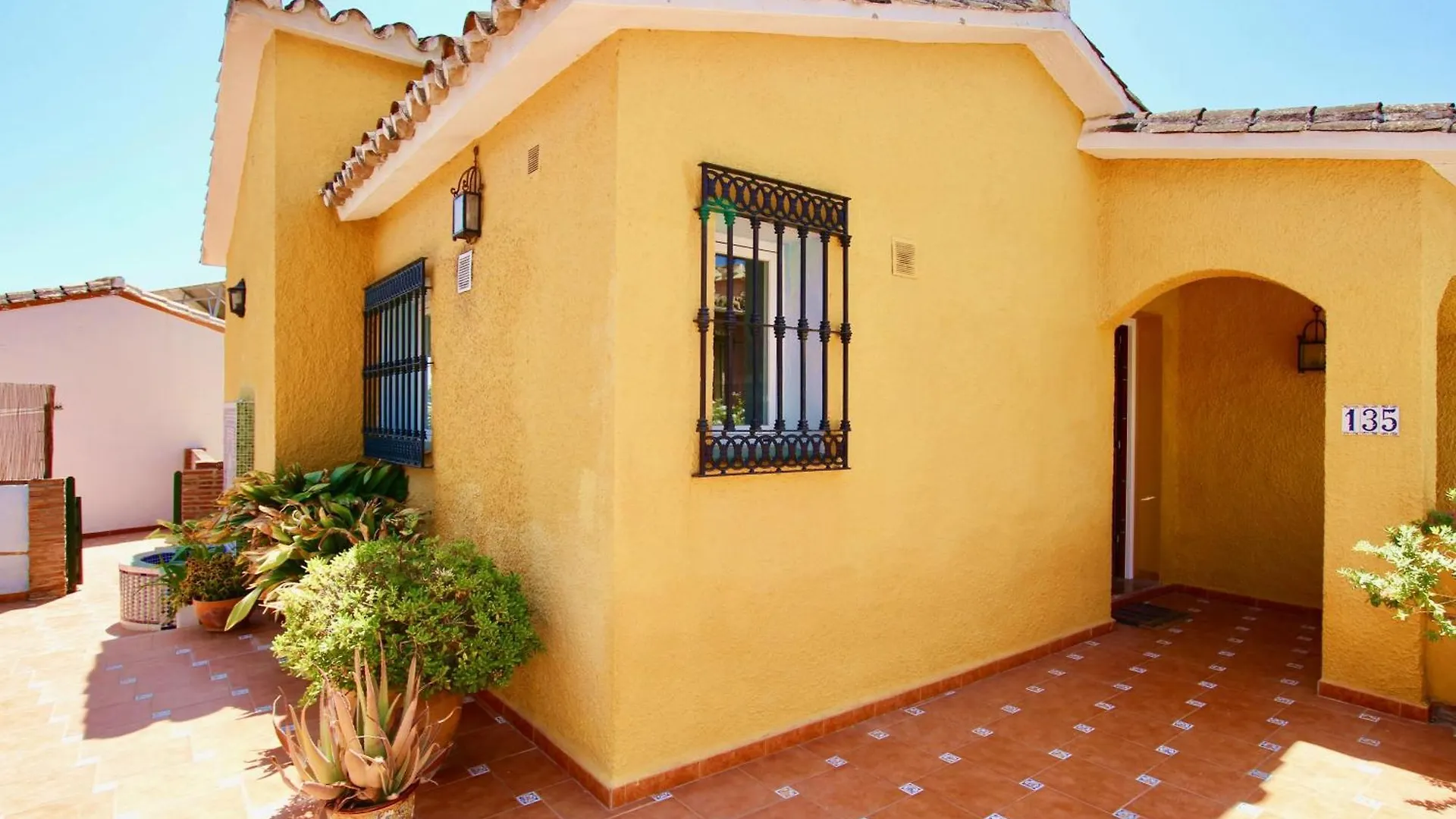 Private Pool Villa With Sea Views Near The Beach By Costarentals - Ref 249 Benalmadena 0*,